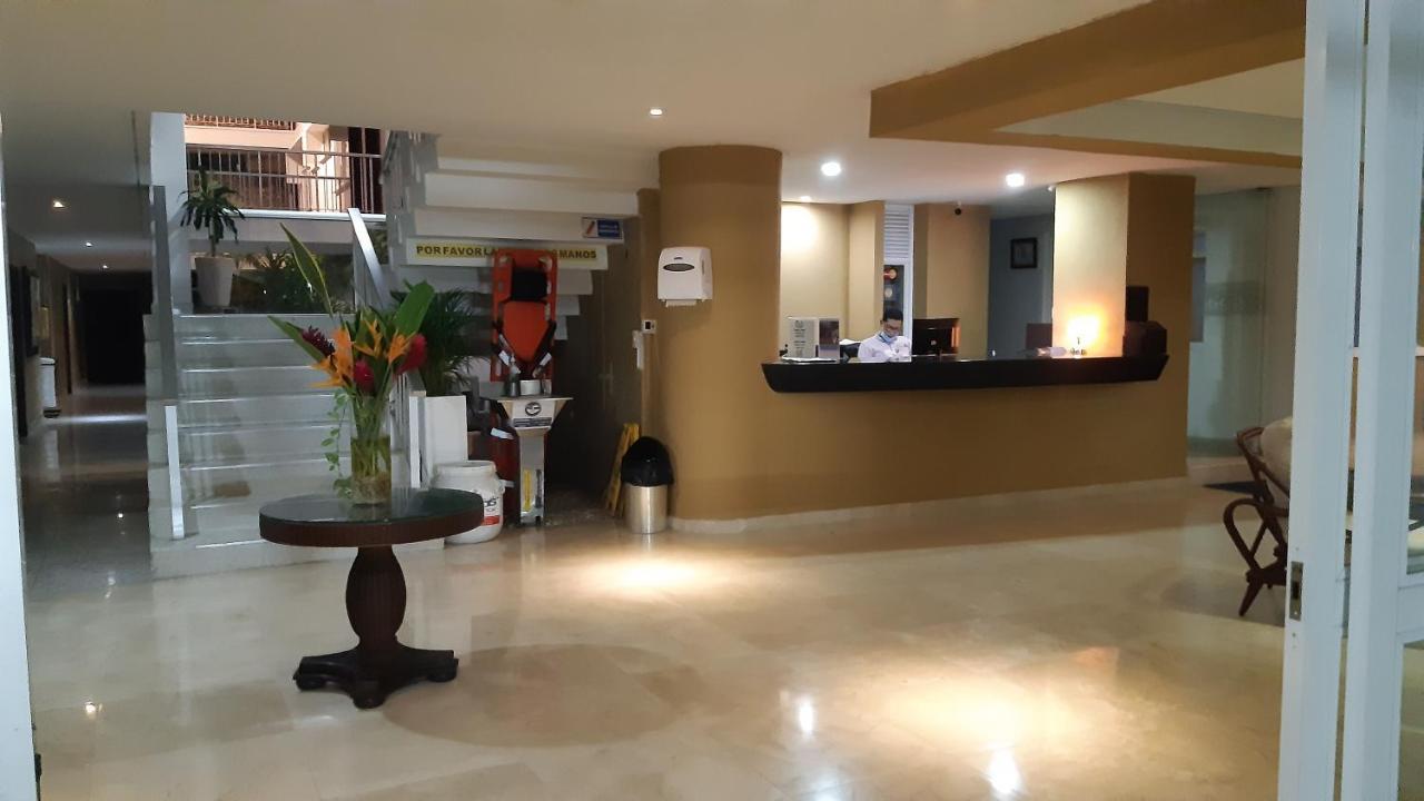 Vallclaire Suites Barranquilla  Esterno foto