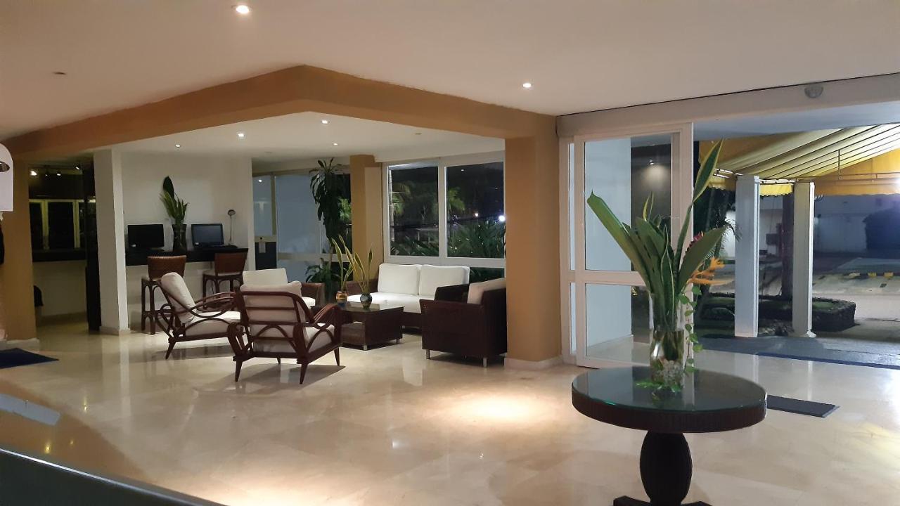 Vallclaire Suites Barranquilla  Esterno foto