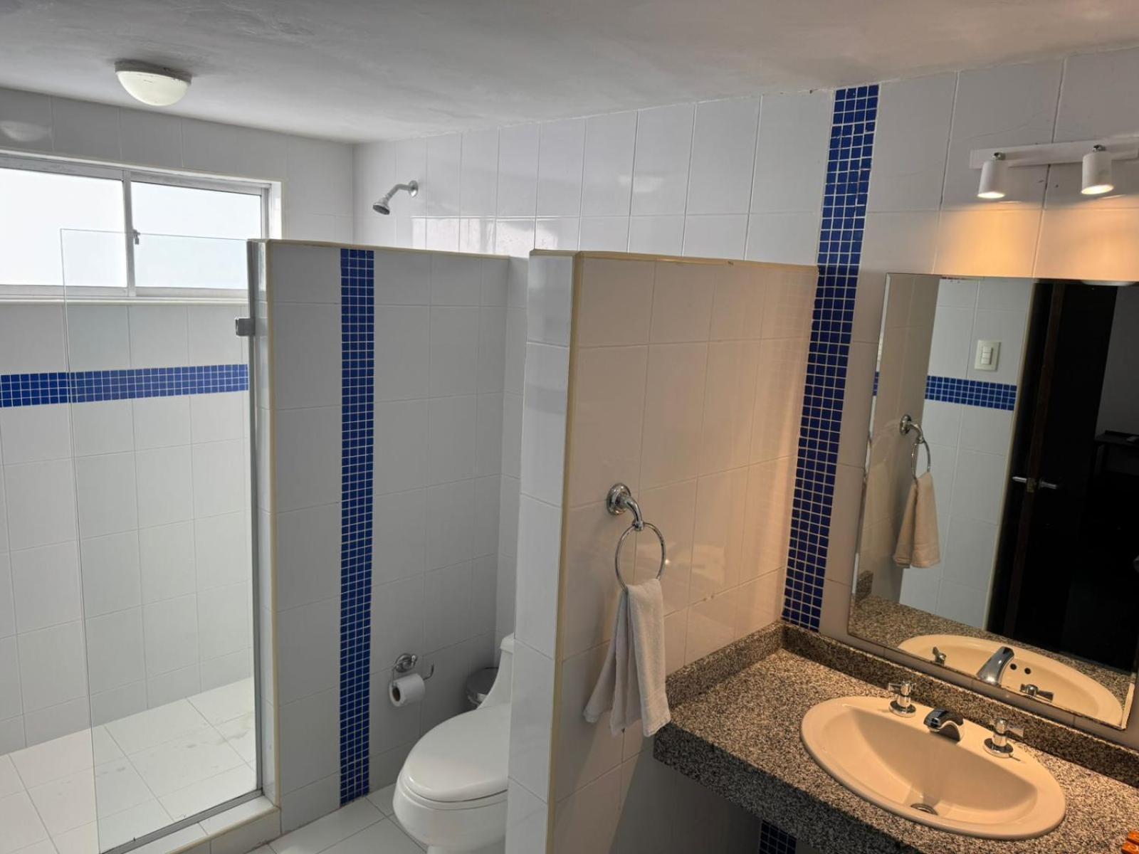 Vallclaire Suites Barranquilla  Esterno foto