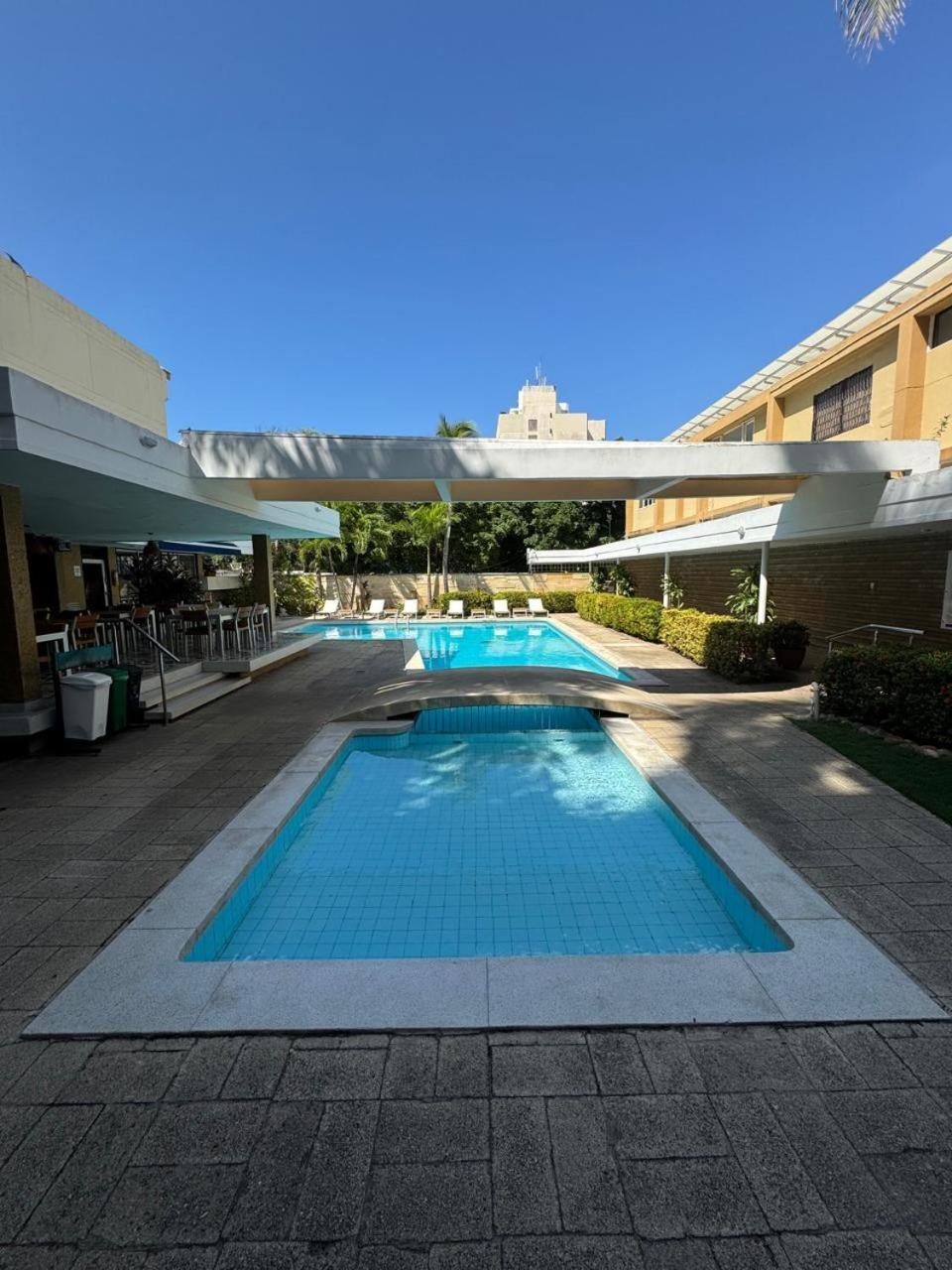 Vallclaire Suites Barranquilla  Esterno foto